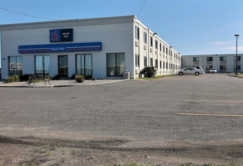 Motel 6 Fargo North  | Fargo | North Dakota | United States 7