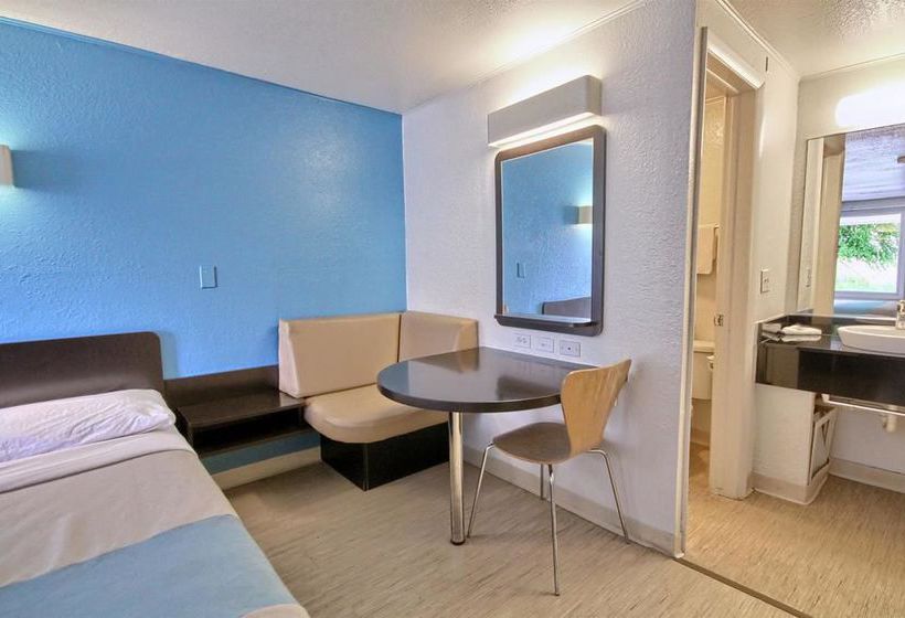 Motel 6 Ann Arbor  | Ann Arbor | Michigan | Estados Unidos 16