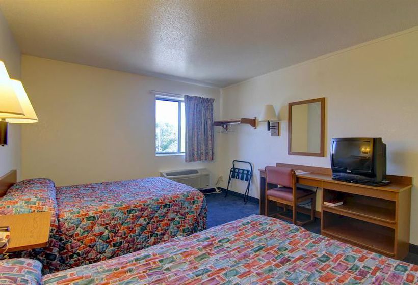 Motel 6 Madison North  | Madison | Wisconsin | United States 10