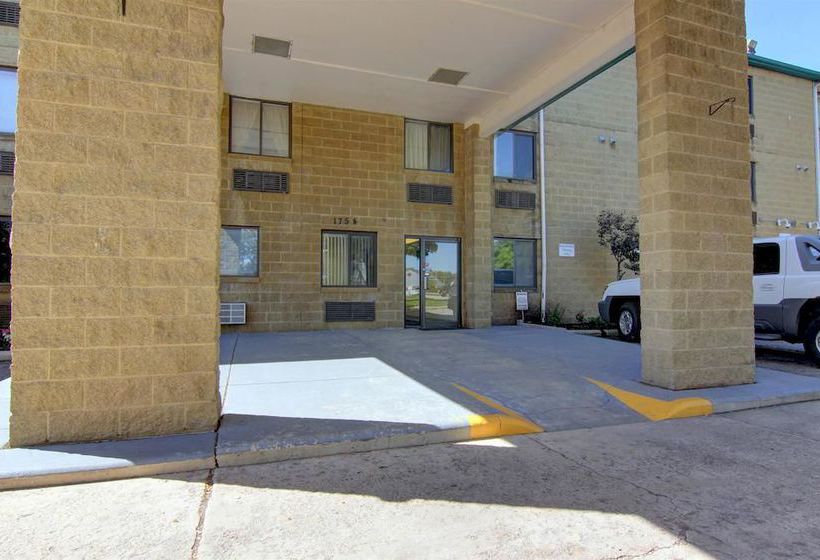 Motel 6 Madison North  | Madison | Wisconsin | United States 3