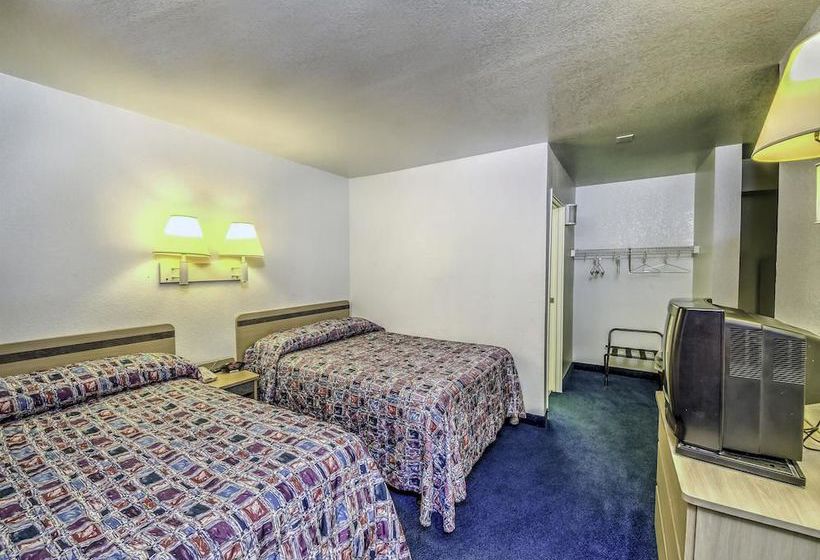 Motel 6 Pueblo I-25  | Pueblo | Colorado | United States 11