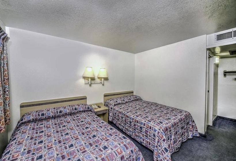 Motel 6 Pueblo I-25  | Pueblo | Colorado | United States 5