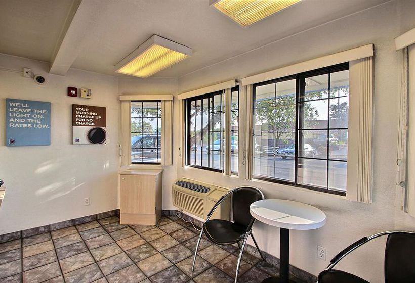 Motel 6 Milwaukee West - Brookfield  | Brookfield | Wisconsin | United States 4