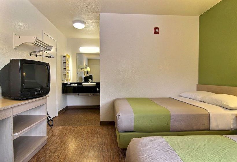 Motel 6 Albuquerque - Midtown  | Albuquerque | New Mexico | Vereinigte Staaten 1