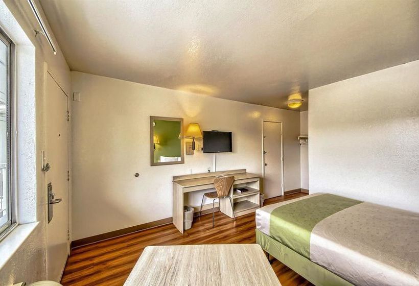 Motel 6 San Antonio East  | San Antonio | Texas | United States 11