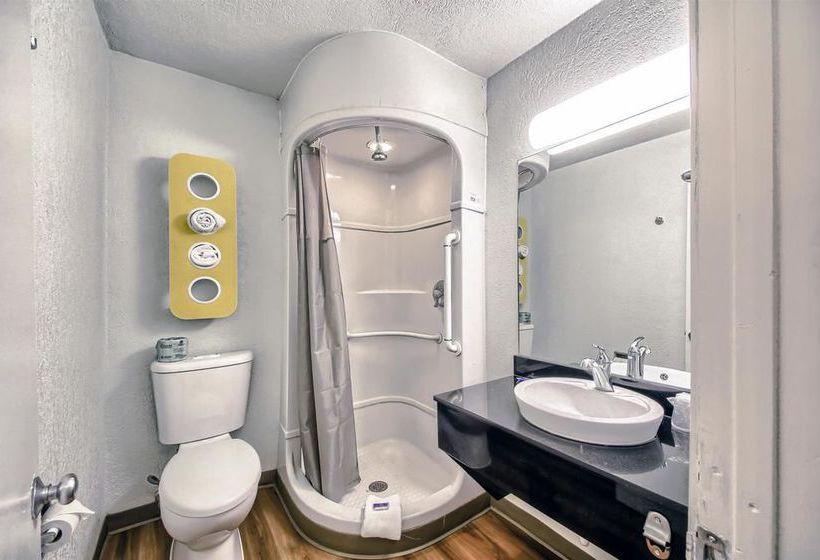 Motel 6 San Antonio East  | San Antonio | Texas | United States 3