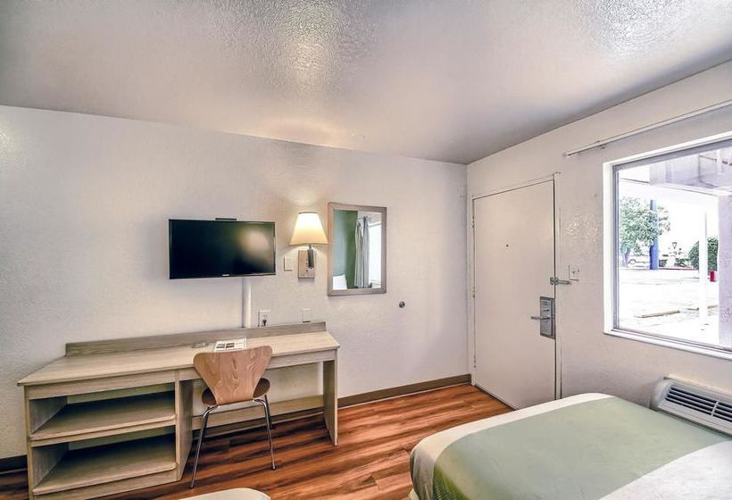 Motel 6 San Antonio East  | San Antonio | Texas | United States 7