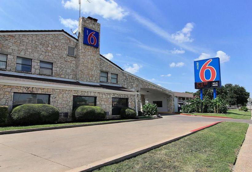 Motel 6 Austin Central - South/univ. Of Tx 