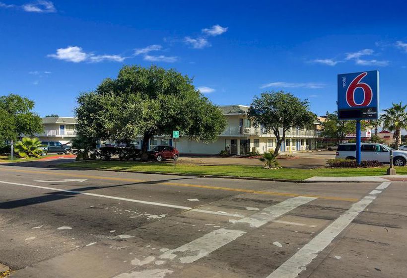 Motel 6 College Station - Bryan  | College Station | Texas | United States 1