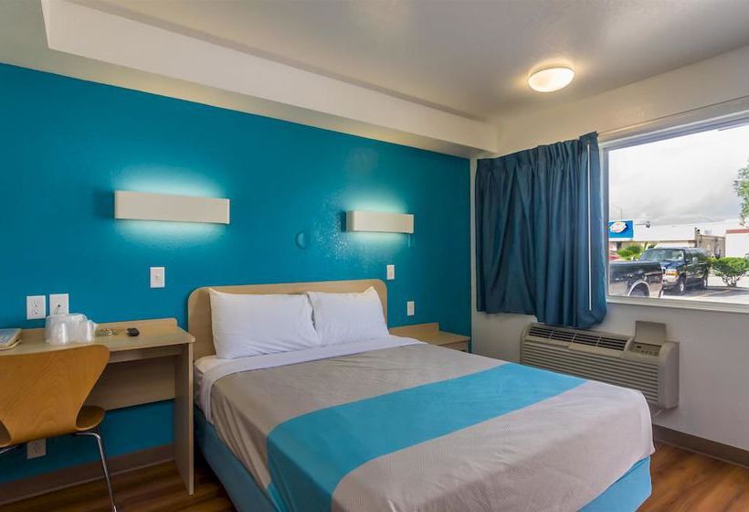 Motel 6 College Station - Bryan  | College Station | Texas | United States 12