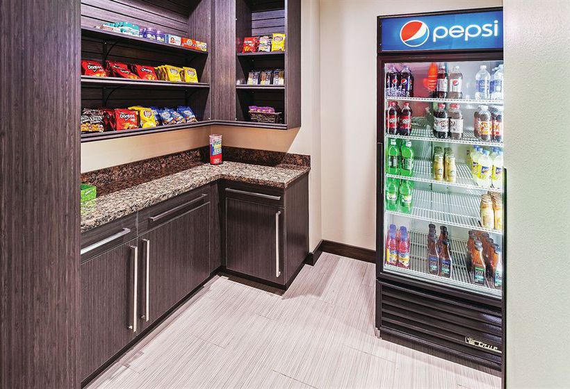 Hotel La Quinta Inn & Suites Muskogee  | Muskogee | Oklahoma | United States 18