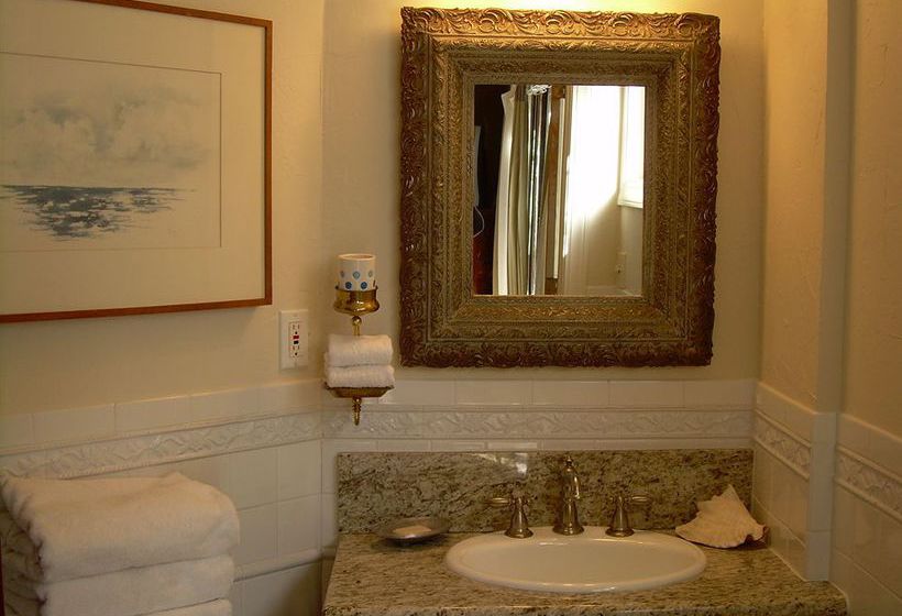 Bed and Breakfast Salmonberry Inn & Beach House  | Lincoln City | Oregon | United States 8