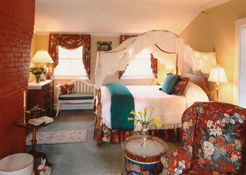Bed and Breakfast The Inn At Ormsby Hill  | Manchester Center | Vermont | United States 19