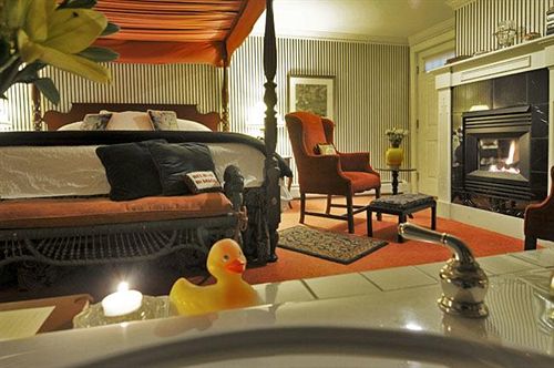 Bed and Breakfast The Inn At Ormsby Hill  | Manchester Center | Vermont | United States 3