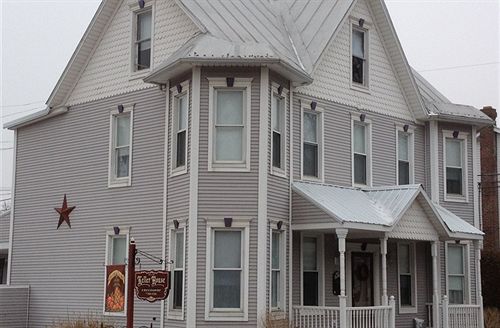 Keller House Bed & Breakfast 