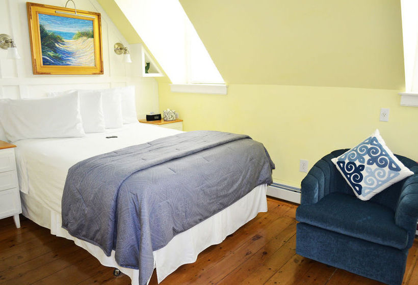 Admirals Landing Bed & Breakfast  | Provincetown | Massachusetts | United States 10