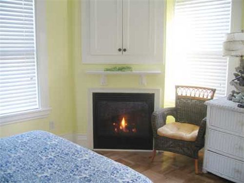 Admirals Landing Bed & Breakfast  | Provincetown | Massachusetts | United States 15