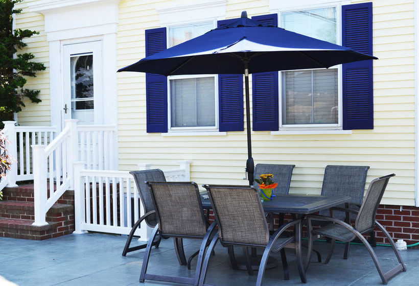 Admirals Landing Bed & Breakfast  | Provincetown | Massachusetts | United States 4