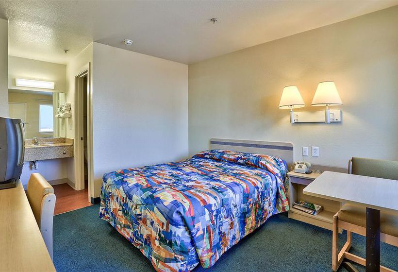 Motel 6 Phoenix-black Canyon  | Phoenix | Arizona | United States 15