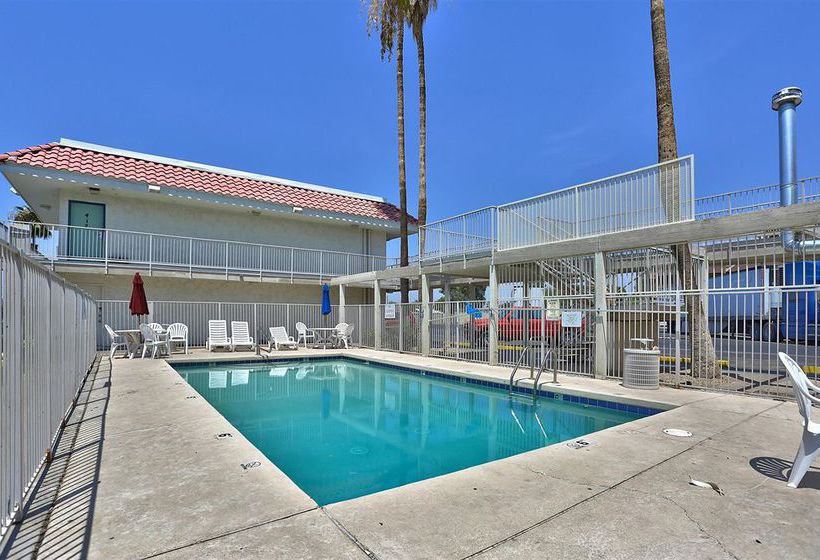 Motel 6 Phoenix-black Canyon  | Phoenix | Arizona | United States 19