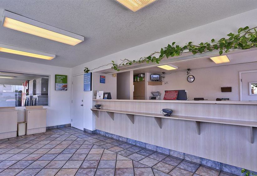 Motel 6 Phoenix-black Canyon  | Phoenix | Arizona | United States 8