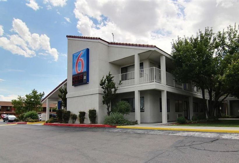 Motel 6 Albuquerque - Coors Road  | Albuquerque | New Mexico | United States 3
