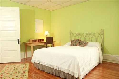 The Dailey Renewal Retreat Bed & Breakfast  | Greensboro | North Carolina | United States 2