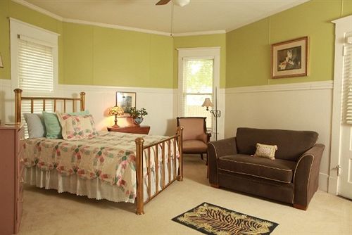 The Dailey Renewal Retreat Bed & Breakfast  | Greensboro | North Carolina | United States 5