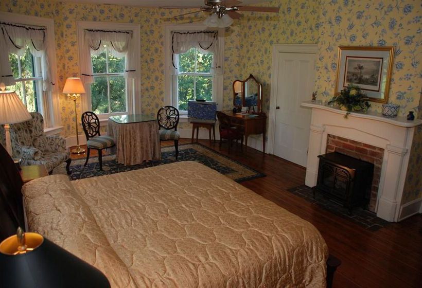 Rockwood Manor Bed & Breakfast  | Dublin | Virginia | United States 1