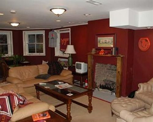Rockwood Manor Bed & Breakfast  | Dublin | Virginia | United States 13