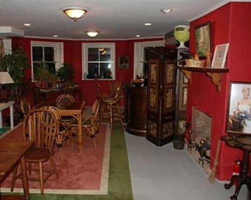 Rockwood Manor Bed & Breakfast  | Dublin | Virginia | United States 17