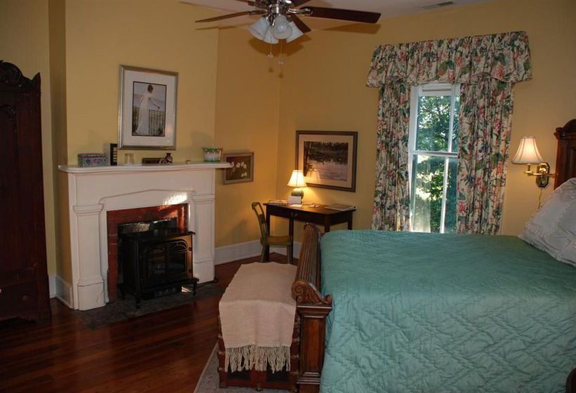 Rockwood Manor Bed & Breakfast  | Dublin | Virginia | United States 2