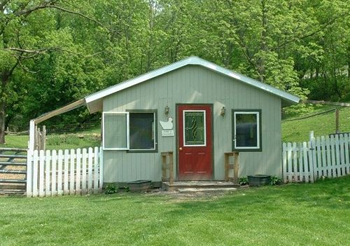 Rainbow Ridge Farms Bed And Breakfast  | Onalaska | Wisconsin | United States 10