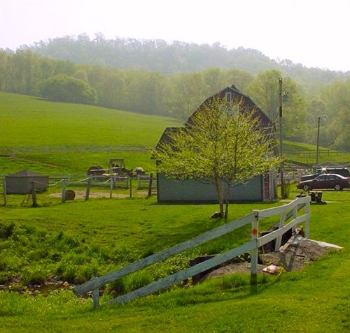 Rainbow Ridge Farms Bed And Breakfast  | Onalaska | Wisconsin | United States 11