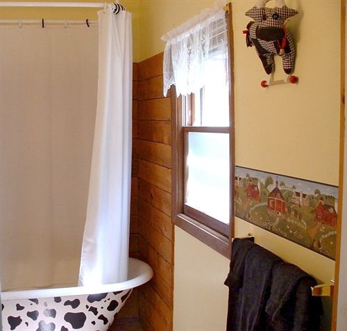 Rainbow Ridge Farms Bed And Breakfast  | Onalaska | Wisconsin | United States 7