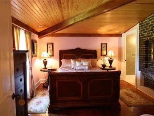 Chestnut Hill Bed & Breakfast  | Orange | Virginia | United States 9