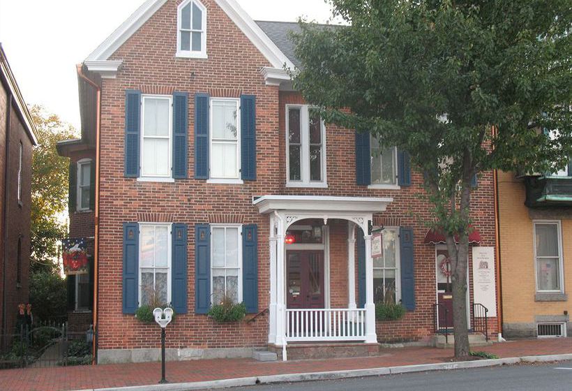 Burgundy Lane Bed & Breakfast 