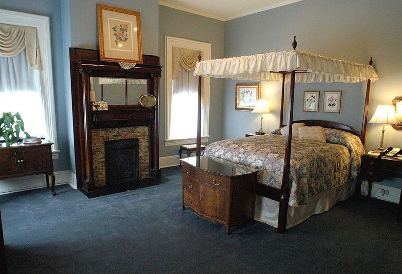 Page House Bed And Breakfast 