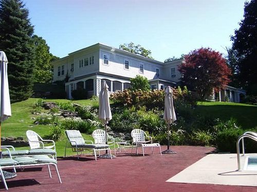 Bed and Breakfast Stockbridge Country Inn