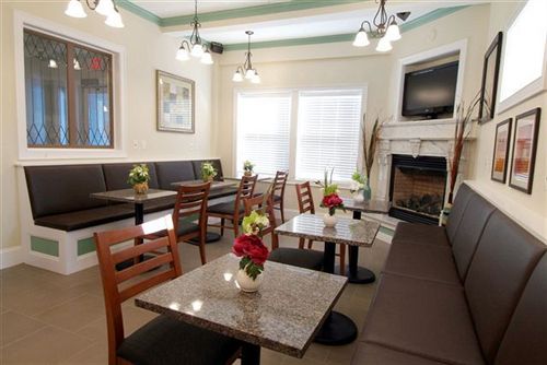 Crescent Suites  | Waltham | Massachusetts | United States 10