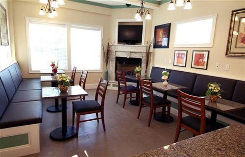 Crescent Suites  | Waltham | Massachusetts | United States 3