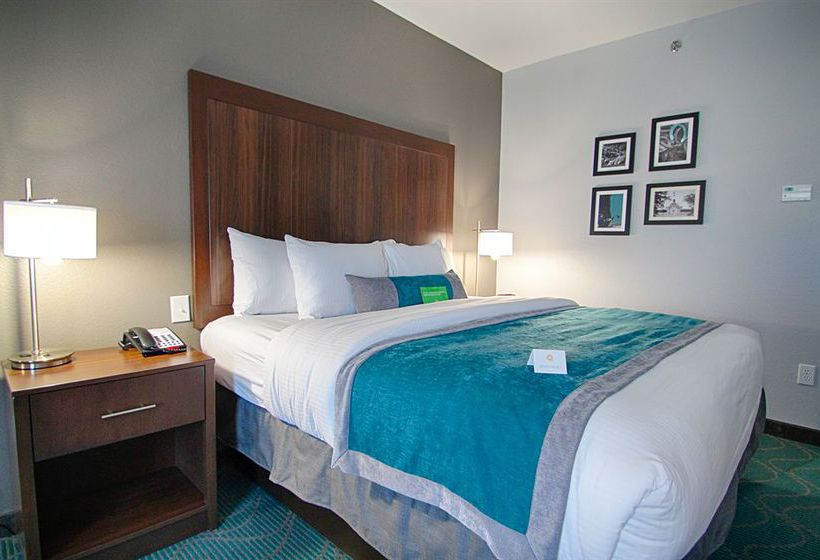 Hotel La Quinta Is Ftworth East  | Fort Worth | Texas | United States 1