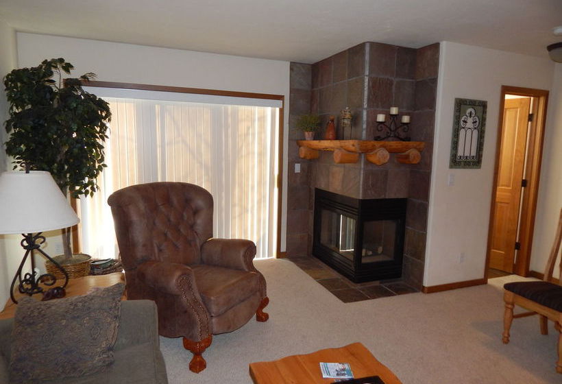 Hotel Sawmill Station  | Winter Park | Colorado | United States 14