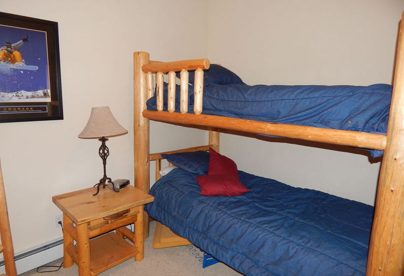 Hotel Sawmill Station  | Winter Park | Colorado | United States 8