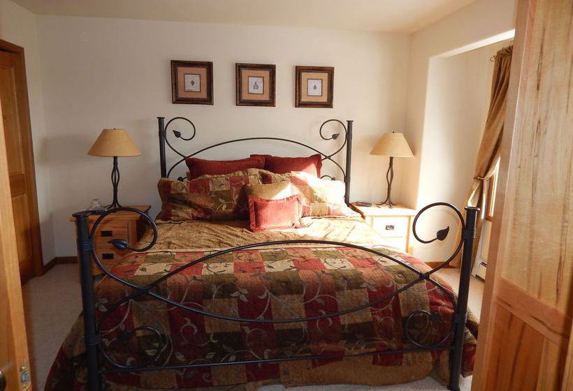 Hotel Sawmill Station  | Winter Park | Colorado | United States 9