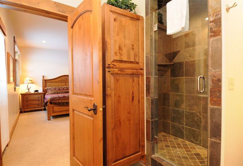 Hotel Alpenglow Condominiums  | Big Sky | Montana | United States 1