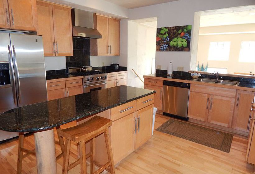 Hotel Red Quill Village  | Winter Park | Colorado | United States 15