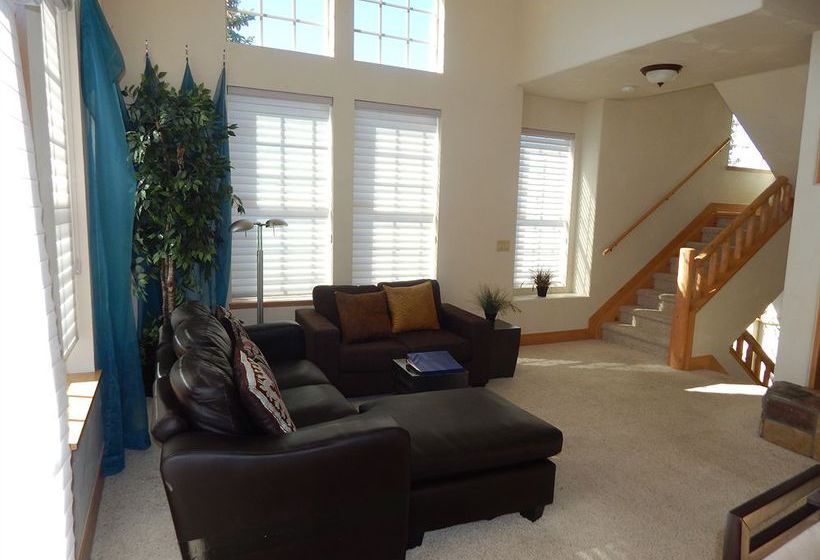 Hotel Red Quill Village  | Winter Park | Colorado | United States 20