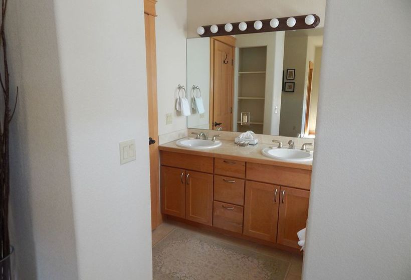 Hotel Red Quill Village  | Winter Park | Colorado | United States 4