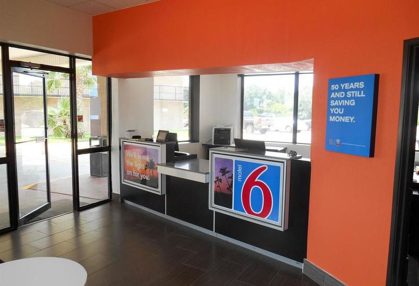 Motel 6 Beeville  | Beeville | Texas | United States 7